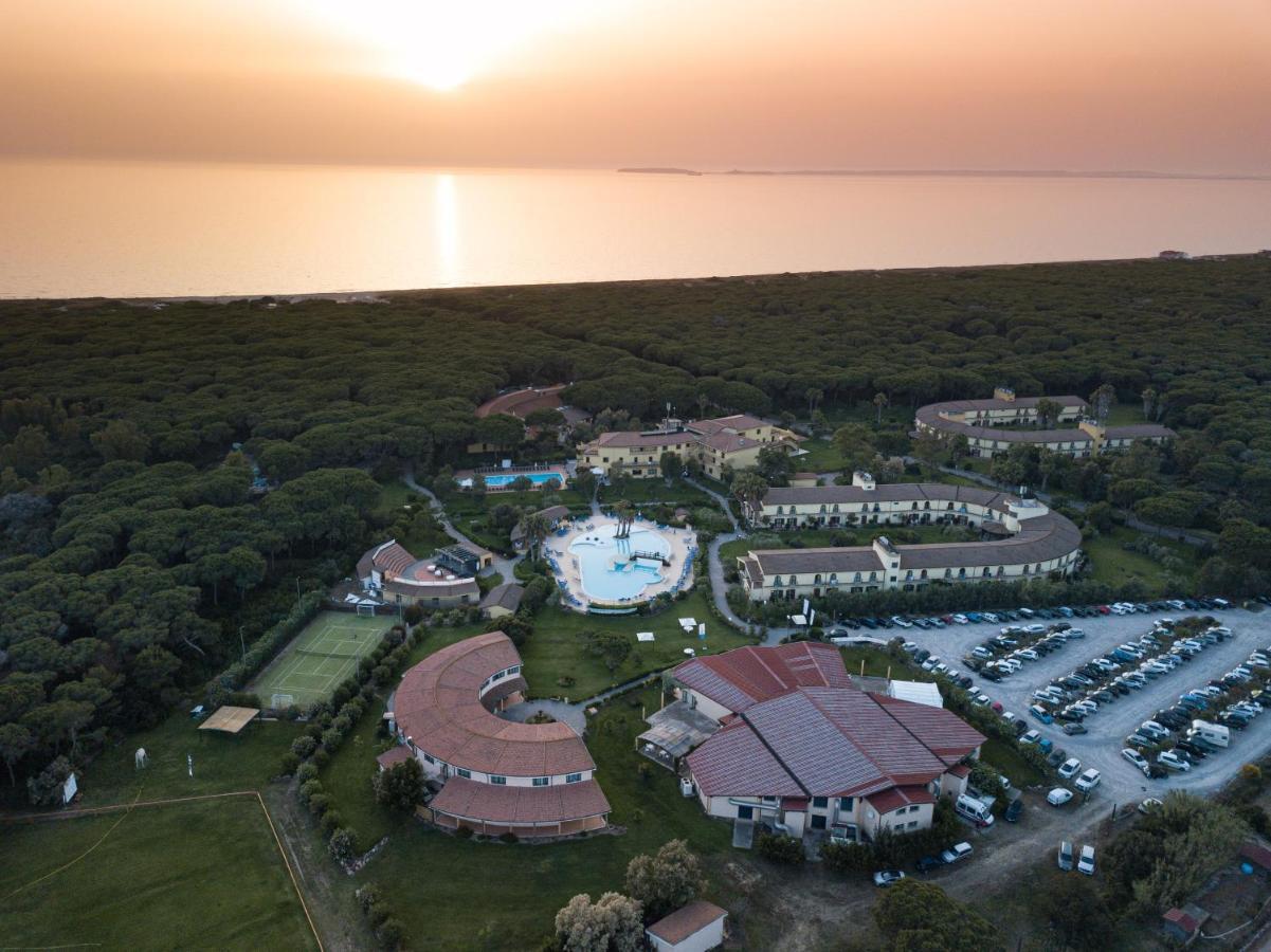 Horse Country Resort Congress & Spa - Hotel Ribot Arborea Kültér fotó